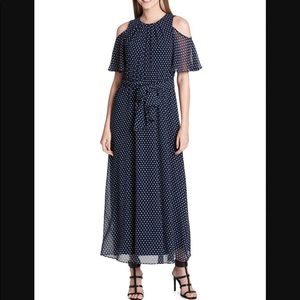 CALVIN KLEIN Navy Blue cold shoulder flowy dress! Wear with your regular bra.